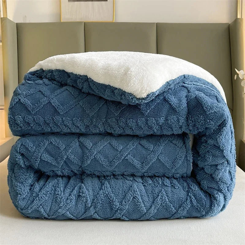 High End Thickened Winter Warm Blankets for Beds Artificial Lamb Cashmere Weighted Blanket Thicker Warmth Duvet Quilt Comforter