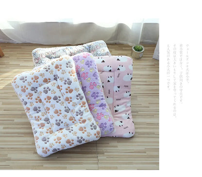 Soft Cat Bed Mats Short Plush Pet Sleeping Bed Mats for Cats Small Dogs Cute Pet Pad Blanket Warm Kitten Cushion Cat Accessories