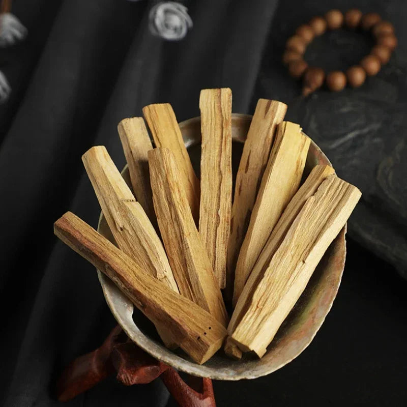 High oil content Palo Santo Natural Incense Sticks For indoor aromatherapy A refreshing breath meditation