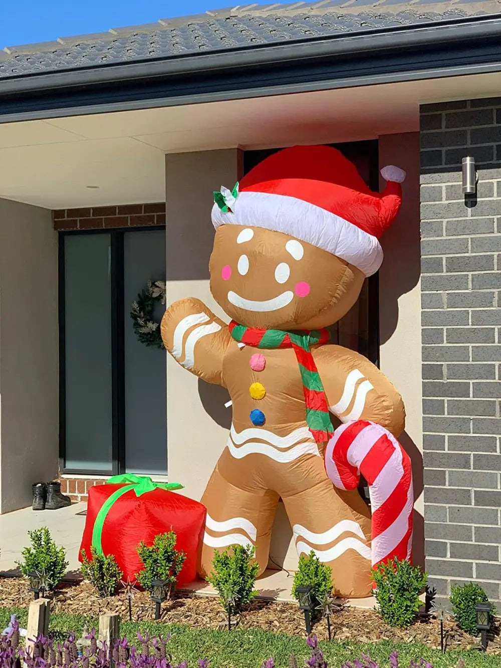 Christmas 2.4m Inflatable Gingerbread Man With Candy Built-In LED Lights Blow Up Decoration Outdoor Garden Xmas Party Ornament