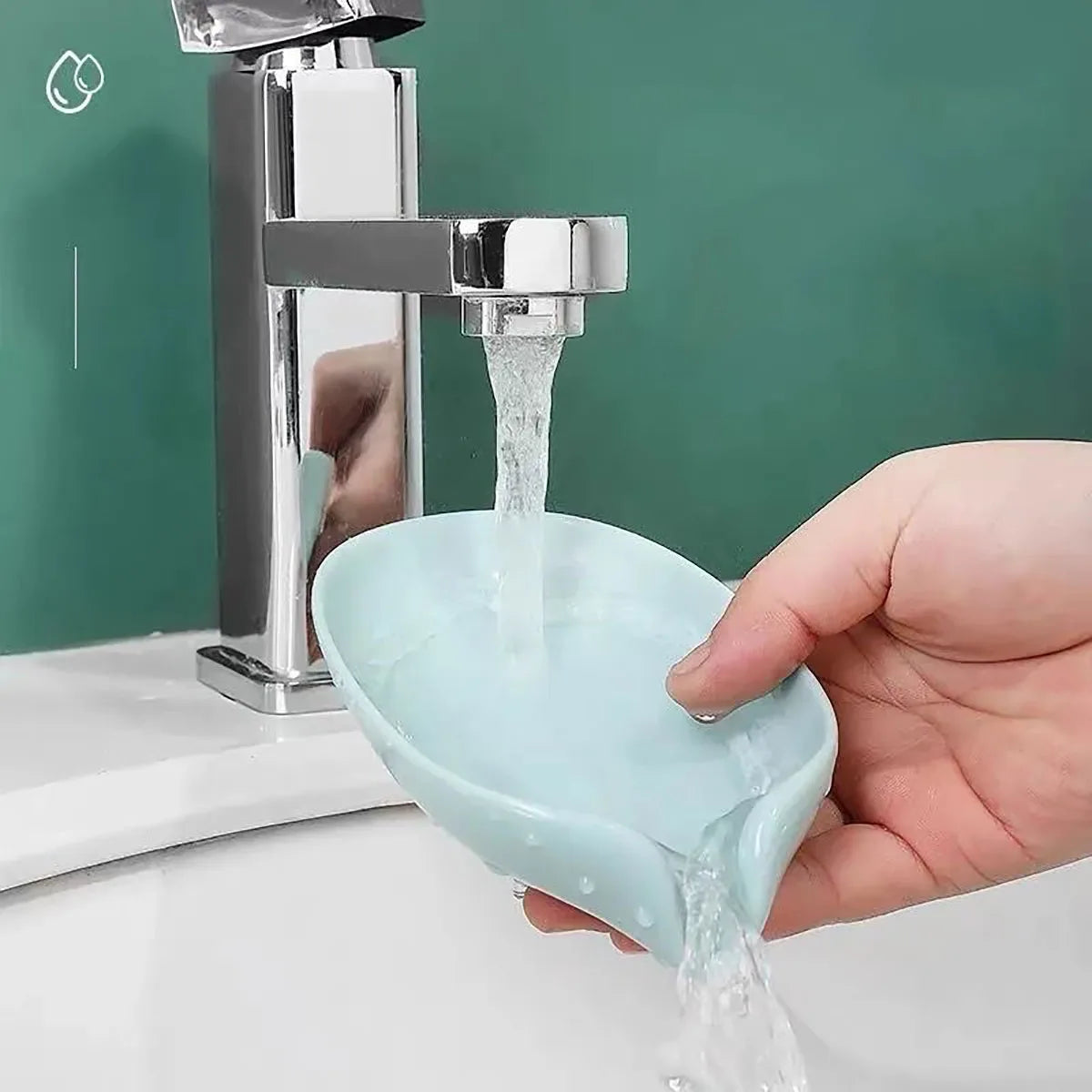 Leaf Shape Soap Box Drain Soap Holder Bathroom Accessories Suction Cup Soap Dish Tray Soap Dish for Bathroom Soap Container