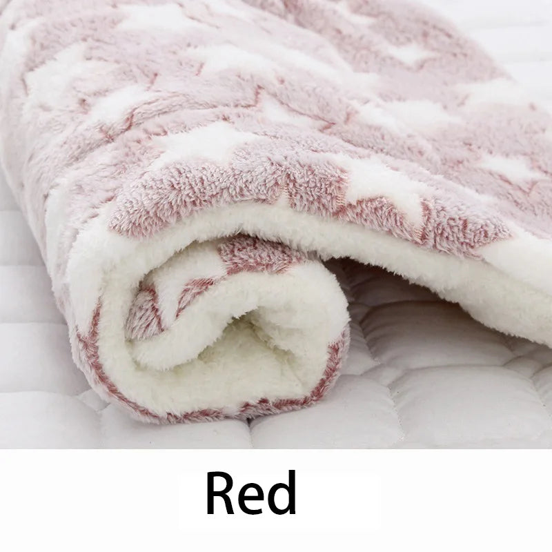 Pet Sleeping Mat Dog Bed Cat Bed Soft Hair Thickened Blanket Pad Fleece Home Washable Warm Bear Pattern Blanket Pet Supplies